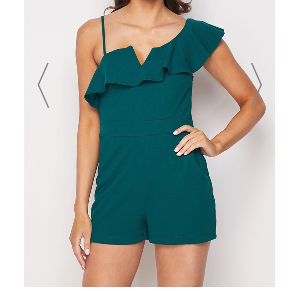 Ruffle one Shoulder Romper with Pockets